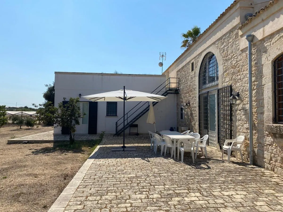 Casale Vignazze Villa Punta Secca İtalya