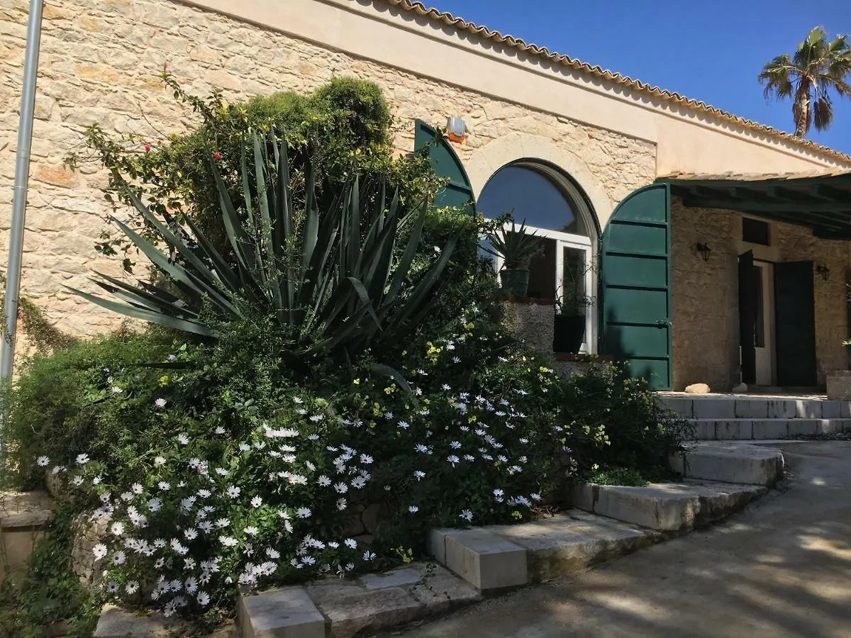Casale Vignazze Villa Punta Secca